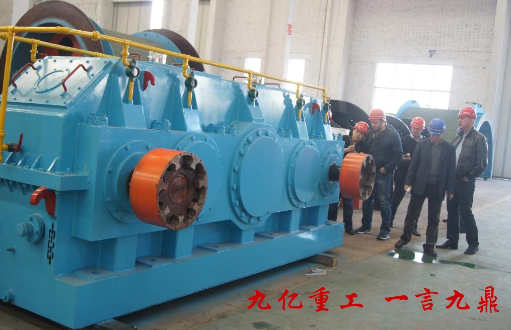 硬齒面平行軸減速器-客戶驗(yàn)收 硬齒面平行軸減速器-客戶驗(yàn)收